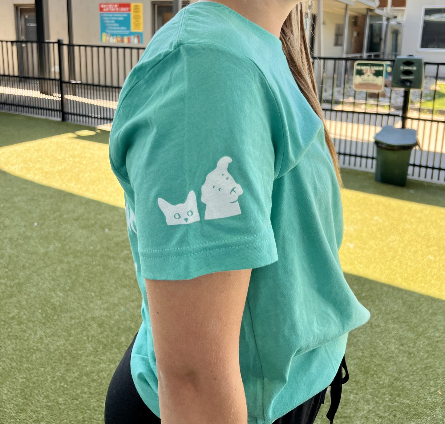 Teal Pet Circle Tee